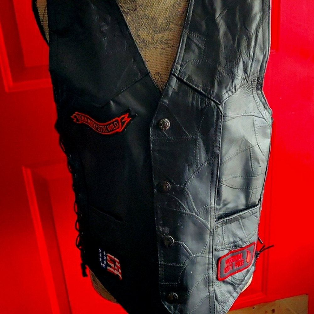 NWT Medium Buffalo Leather Biker Vest